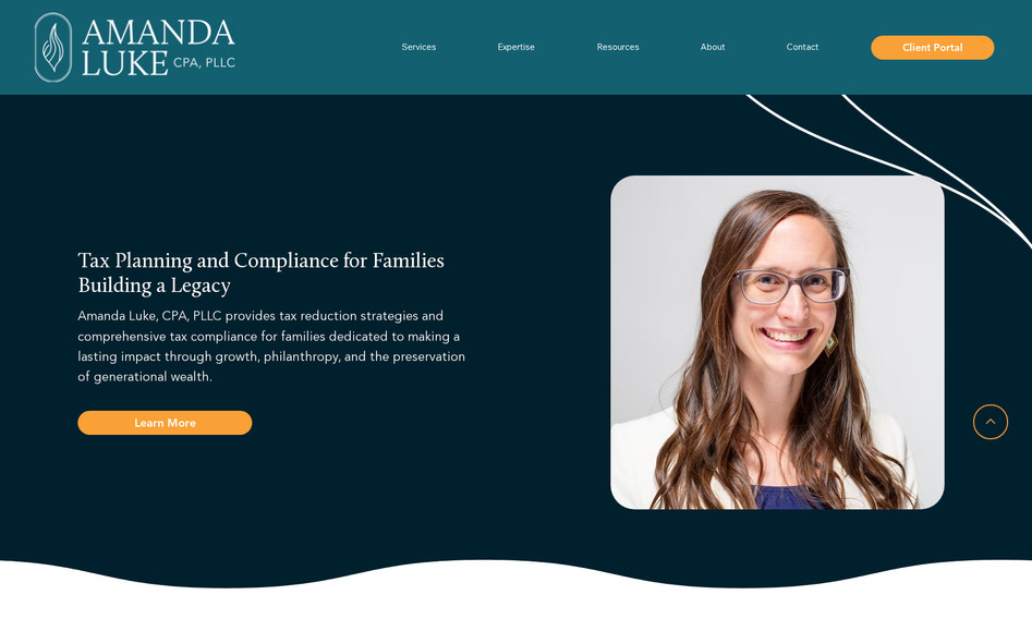 Amanda Luke, CPA: Service: The Complete Collective 
- Logo and Branding 
- Custom Website Build 
- Brand Photoshoot 
- Social Kit and In-Person Training 