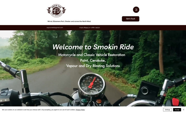 Smokin Ride : Smokin Ride's website is a simple but very affective website allowing potential clients to learn more about the services of this Motorcycle and Classic Vehicle Restoration business. Clients can review the different services available and contact the business owner using the websites 'Let's Chat' function. 