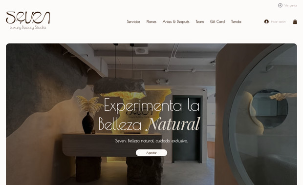 Seven: Desarrollamos el sitio web de Seven aplicando su propuesta de valor en un embudo de conversión claro y efectivo. Trabajamos también en el branding e identidad visual, y construimos un sitio moderno y dinámico en Wix Studio, integrando funcionalidades de Wix Store y Wix Booking. Hoy funciona como un verdadero embudo digital para atraer, convertir y fidelizar clientas.