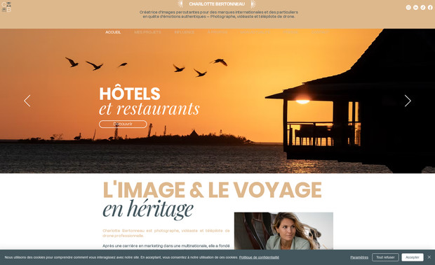Charlotte Bertonneau: Site sur mesure et évolutif pour Charlotte Bertonneau - Photographe, vidéaste et influenceuse responsable.
