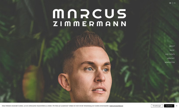 Marcus Zimmermann: marcuszimmermann.com ist die offizielle Website des deutschen Sängers, Musikers und Songwriters Marcus Zimmermann. Der Webauftritt zeichnet sich durch ein modernes und ansprechendes Design aus, das die künstlerische Identität von Marcus Zimmermann widerspiegelt. Die intuitive Navigation ermöglicht es Besuchern, sich mühelos über seine Musik, bevorstehende Live-Events und Hintergrundinformationen zu informieren. Hochwertige Bilder und Hörproben bieten einen authentischen Einblick in sein Schaffen. Besonderer Wert wurde auf Benutzerfreundlichkeit gelegt, sodass Interessierte leicht Kontakt aufnehmen oder sich für den Newsletter anmelden können. Die Website spiegelt Marcus' Professionalität und Leidenschaft für die Musik wider und bietet Fans sowie neuen Besuchern eine umfassende Plattform, um mehr über ihn und seine Arbeit zu erfahren.

Wir haben die Website mit dem Ziel entwickelt, eine ansprechende und informative Plattform zu schaffen, die den Besuchern einen klaren Einblick in Marcus' Angebote ermöglicht und gleichzeitig ein Gefühl von Vertrauen und Wohlbefinden vermittelt.