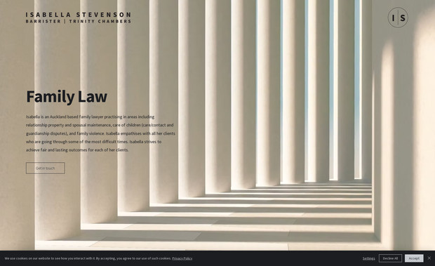 Isabella Stevenson: Isabella Stevenson needed a simple website to showcase her legal services.