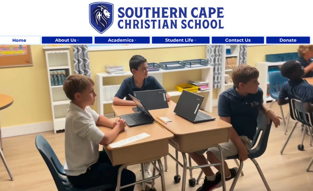 Southern Cape Christian School: A school Wix Studio site.