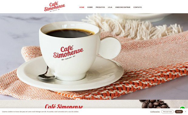 Café Simonense: Esse projeto foi todo desenvolvido por nós. E tivemos a honra de ter algumas imagens feitas pelo Estúdio FCX ilustrando o site. Algumas fotos dos produtos e foto de capa do Site.