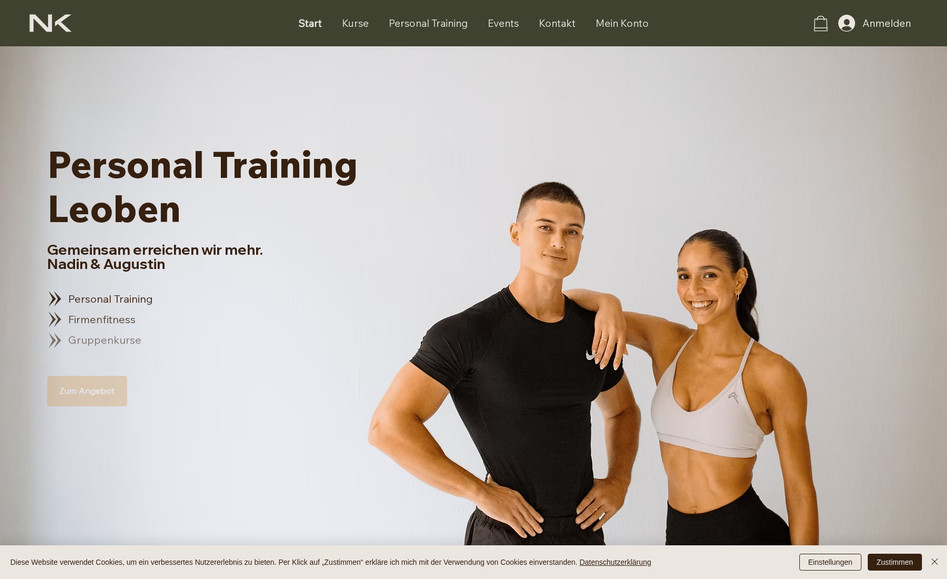 nk-fitness: Für NK Fitness haben wir eine moderne, responsive Website entwickelt, die den Fokus auf Benutzerfreundlichkeit und Funktionalität legt. Ziel war es, eine Plattform zu schaffen, die sowohl die Philosophie von NK Fitness transportiert als auch den Kunden den Zugang zu Dienstleistungen so einfach wie möglich macht.

Zu Beginn haben wir eine Strategie entwickelt, die die Werte von NK Fitness – Gesundheit, Effizienz und individuelle Betreuung – widerspiegelt. Diese Strategie bildete die Grundlage für die Gestaltung und Umsetzung der Website.

Das Webdesign wurde so konzipiert, dass es sich nahtlos an unterschiedliche Endgeräte anpasst und auf Desktop, Tablet und Smartphone gleichermaßen überzeugt. Mit einem klaren Layout, modernen Designelementen und intuitiver Navigation wird den Nutzern ein angenehmes Erlebnis geboten.

Eine besondere Funktion der Website ist die Online-Terminbuchung. Kunden können nicht nur unkompliziert Termine auswählen, sondern diese auch direkt über die Plattform bezahlen. Dadurch wird der gesamte Prozess von der Buchung bis zur Bezahlung effizient und benutzerfreundlich gestaltet.

Zusätzlich haben wir SEO-Maßnahmen integriert, um sicherzustellen, dass die Seite in Suchmaschinen optimal auffindbar ist. Durch gezielte Keyword-Optimierung und suchmaschinenfreundliche Inhalte wird die Reichweite von NK Fitness nachhaltig gestärkt.

Das Ergebnis ist eine professionelle Website, die perfekt auf die Bedürfnisse von NK Fitness und deren Kunden abgestimmt ist. Sie verbindet modernes Design mit praktischen Funktionen und trägt dazu bei, die Marke digital optimal zu präsentieren.