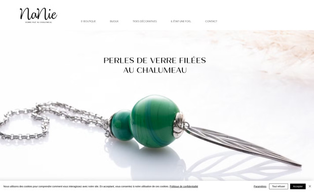 Nanie-Bijoux: > Réalisation du site internet e-commerce
> Création du logo et de l'identité visuel