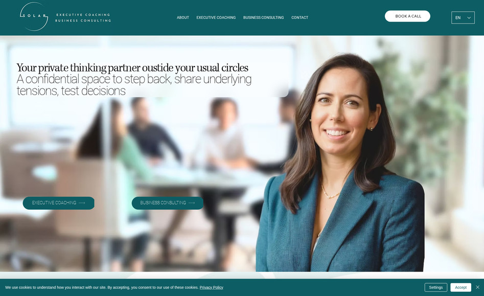 SolarConsulting: Création de l'identité visuelle du site vitrine, ligne éditoriale et rédaction, iconographie, référencement SEO.